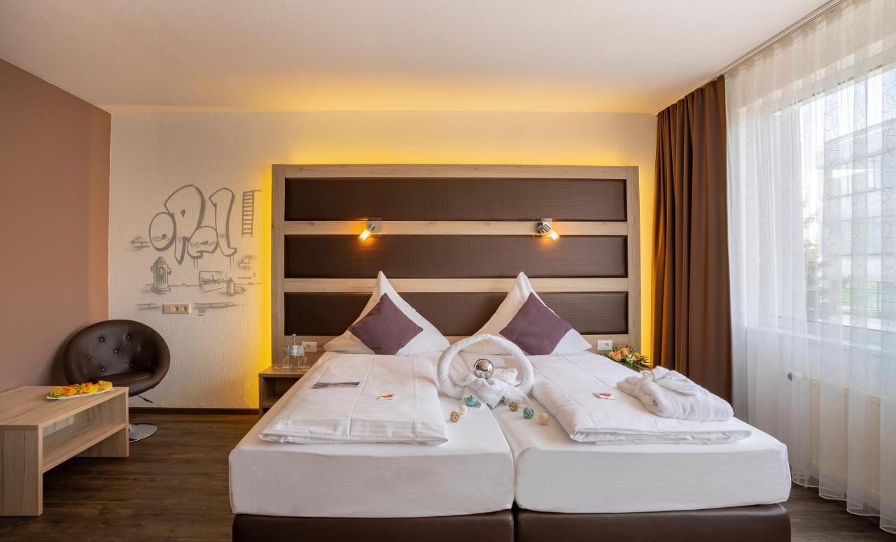 Michel Hotel Frankfurt Airport Rüsselsheim Екстериор снимка
