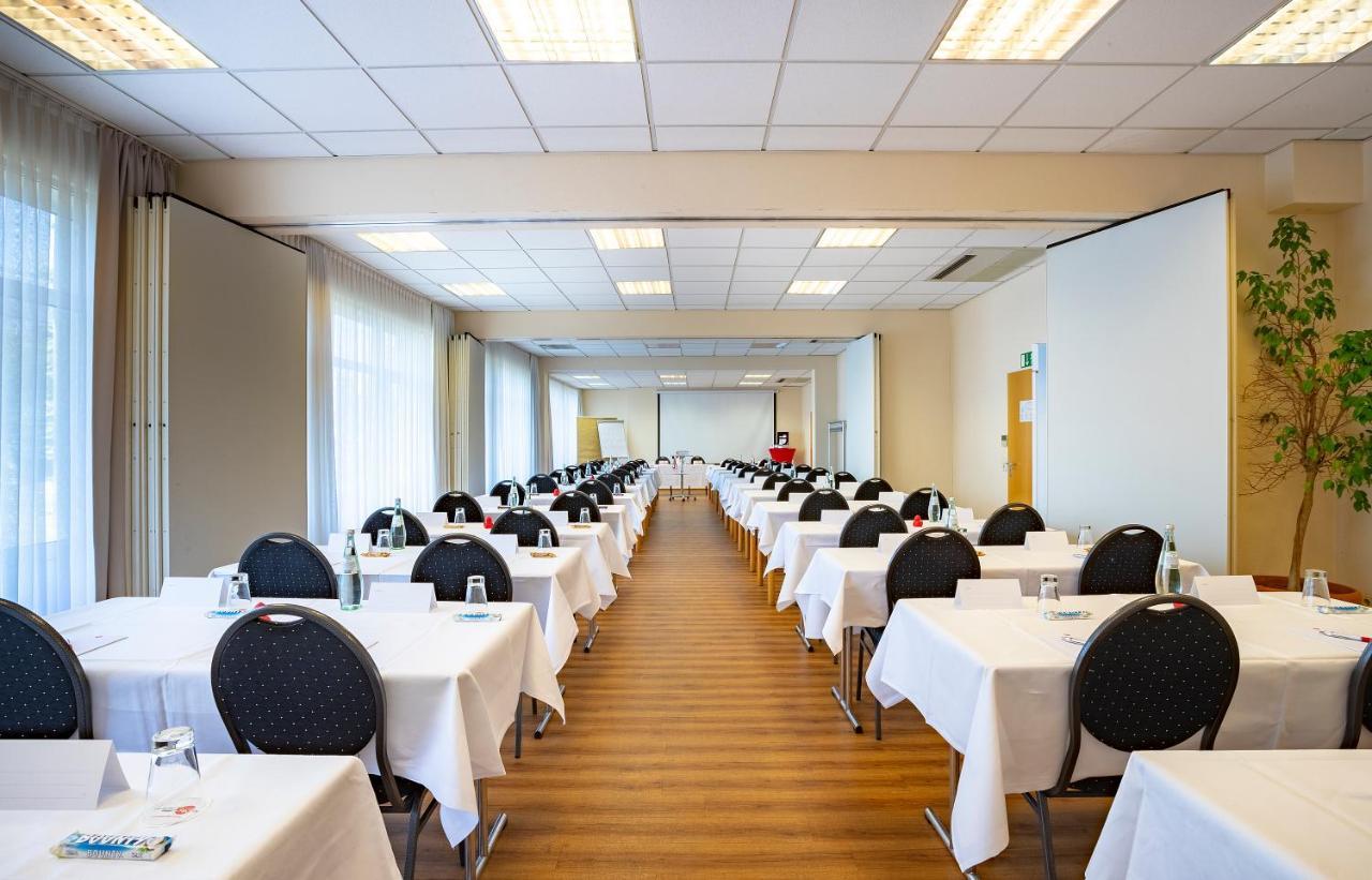 Michel Hotel Frankfurt Airport Rüsselsheim Екстериор снимка