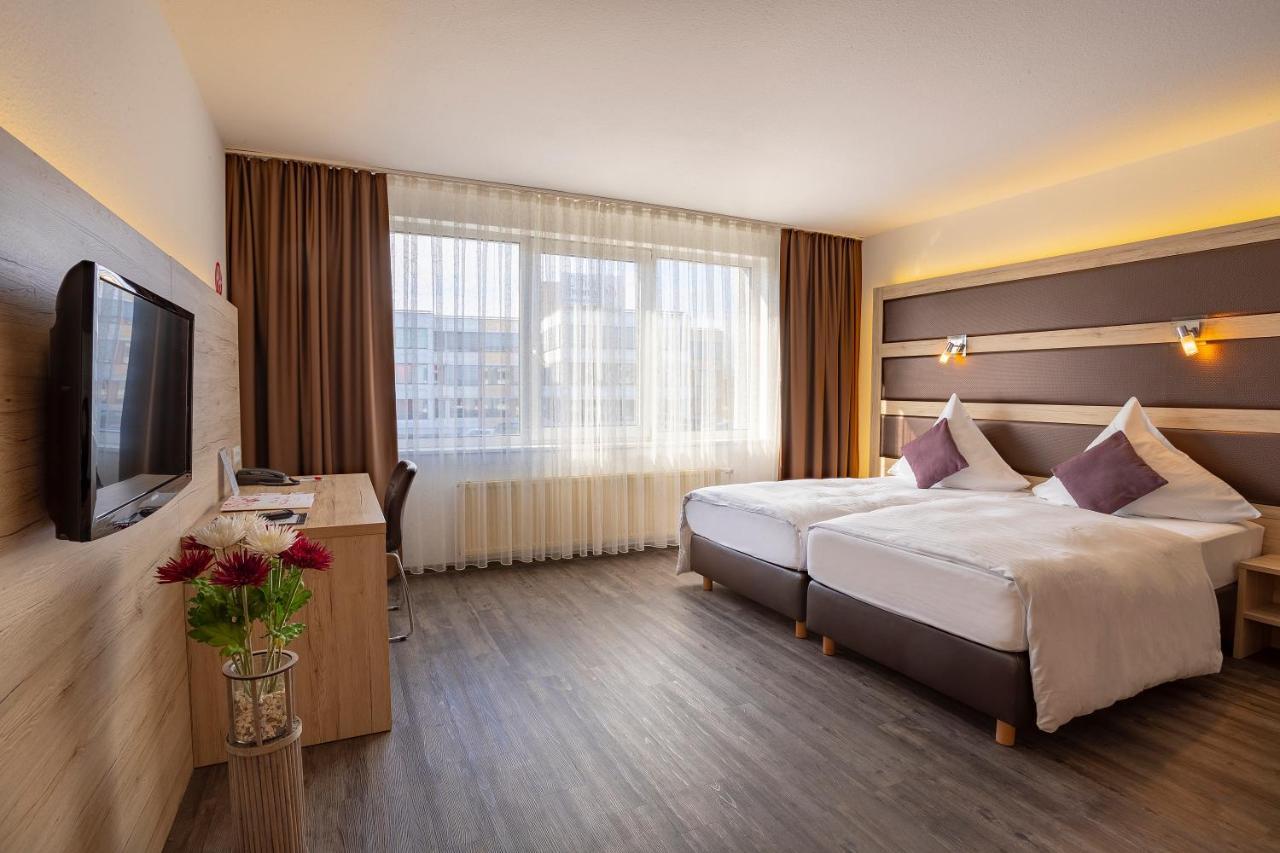 Michel Hotel Frankfurt Airport Rüsselsheim Екстериор снимка