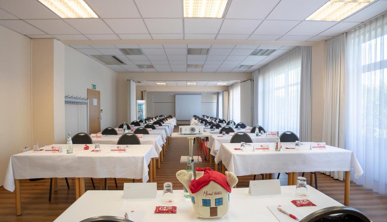 Michel Hotel Frankfurt Airport Rüsselsheim Екстериор снимка