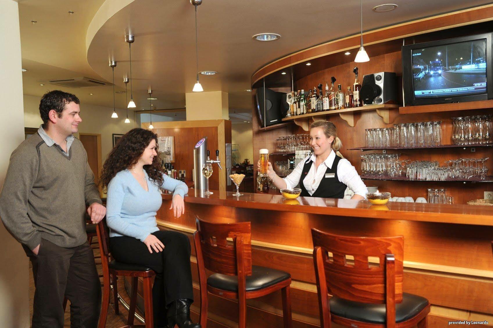 Michel Hotel Frankfurt Airport Rüsselsheim Екстериор снимка